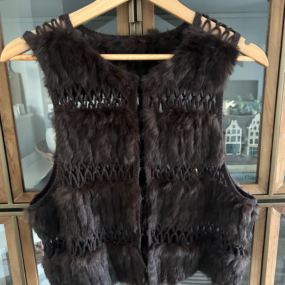 Authentic Angora Rabbit Fur Vest - Picture 3 of 11